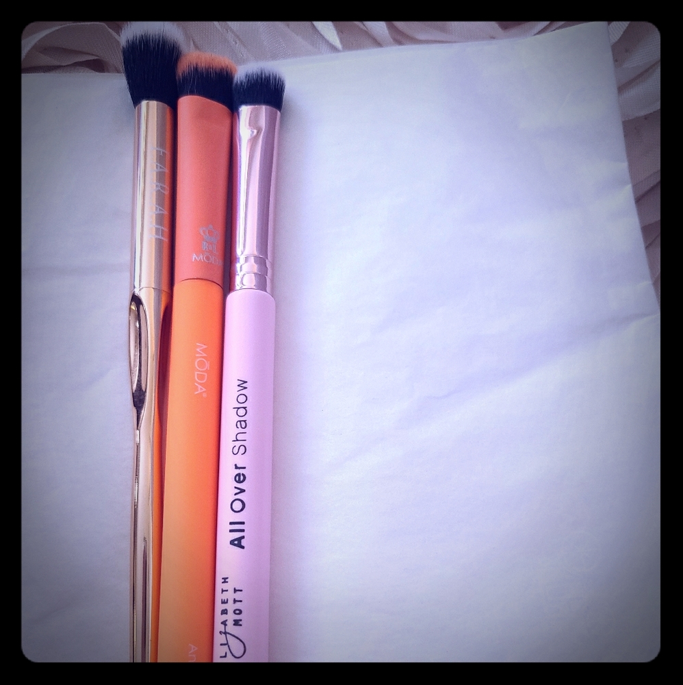 Makeup Brushes